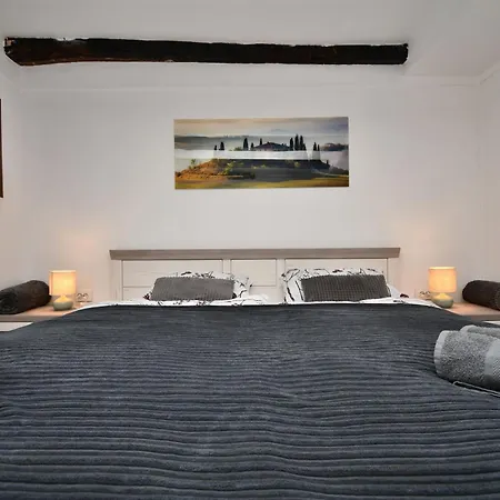 Bela Apartment
